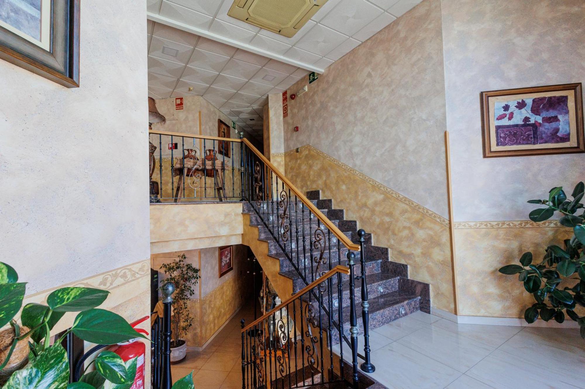 Hotel Pattaya Mocejón Dış mekan fotoğraf