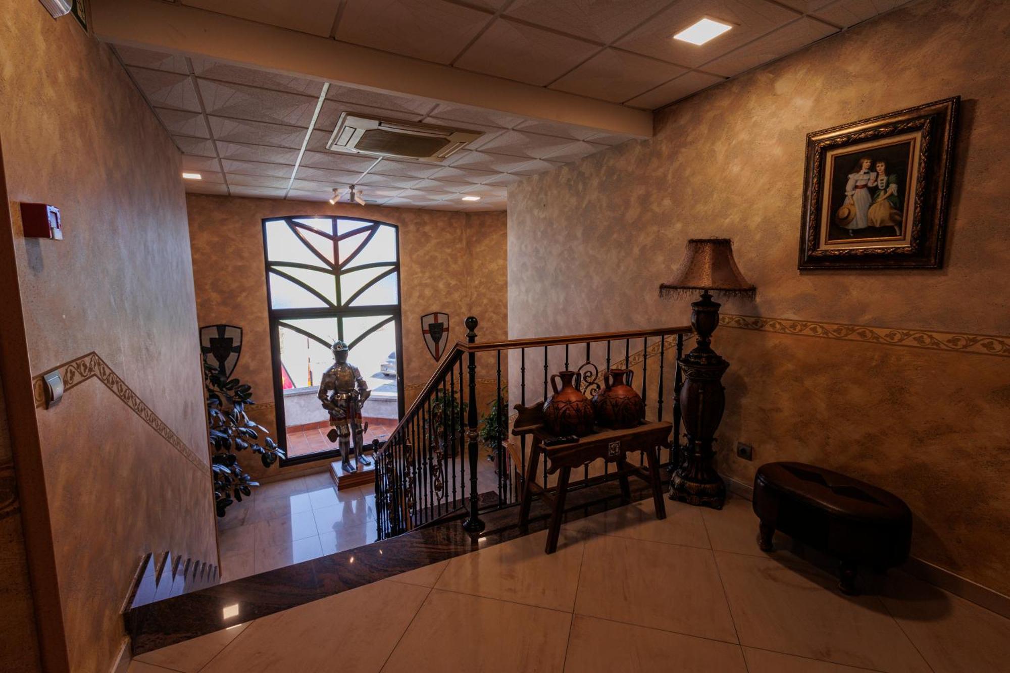 Hotel Pattaya Mocejón Dış mekan fotoğraf